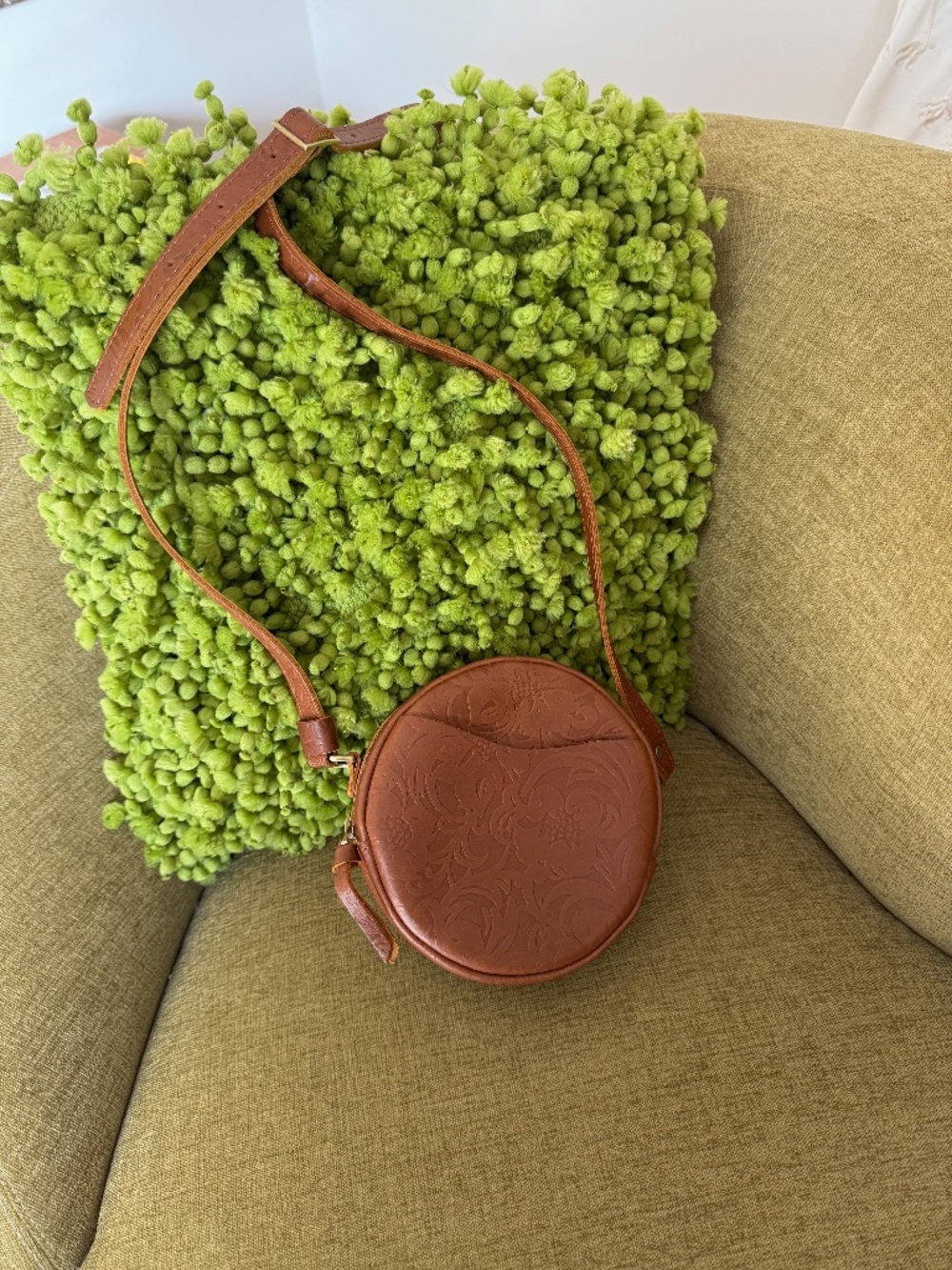 Portland Leather Round Cross Body Bag